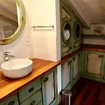 Villa Le Des Lieges Leschaletssouslespins *